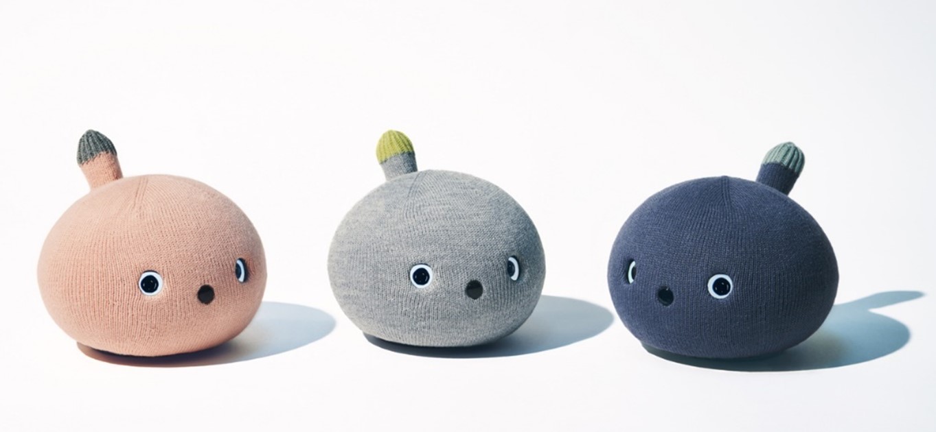 NICOBO(ニコボ):思わず笑顔になるロボット